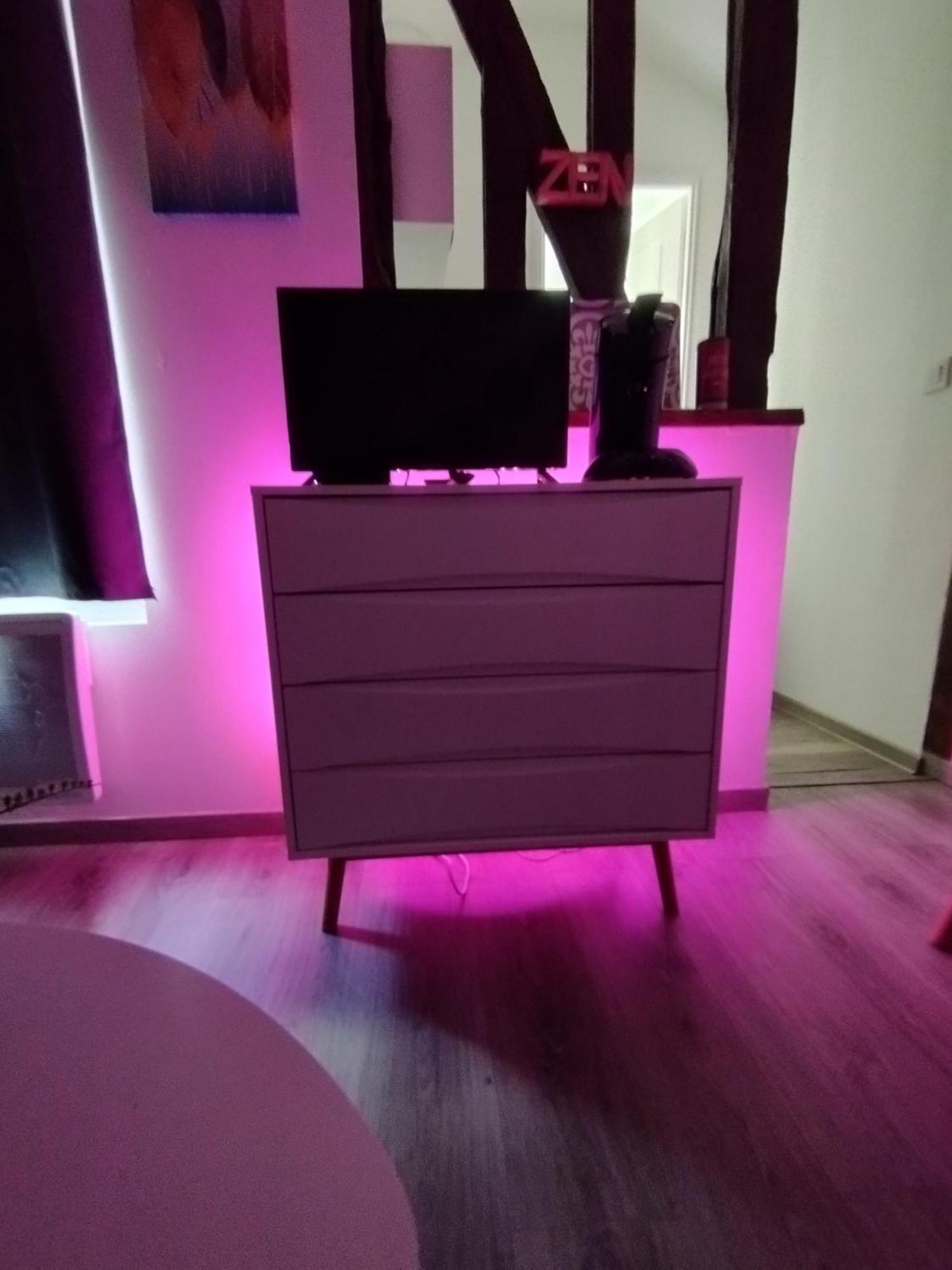 Studio Charmant Confortable Tv Centre Ville لوفييه المظهر الخارجي الصورة